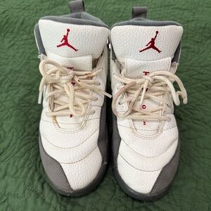 Jordan 12 Retro - Kids Sneaker - Size 2.5